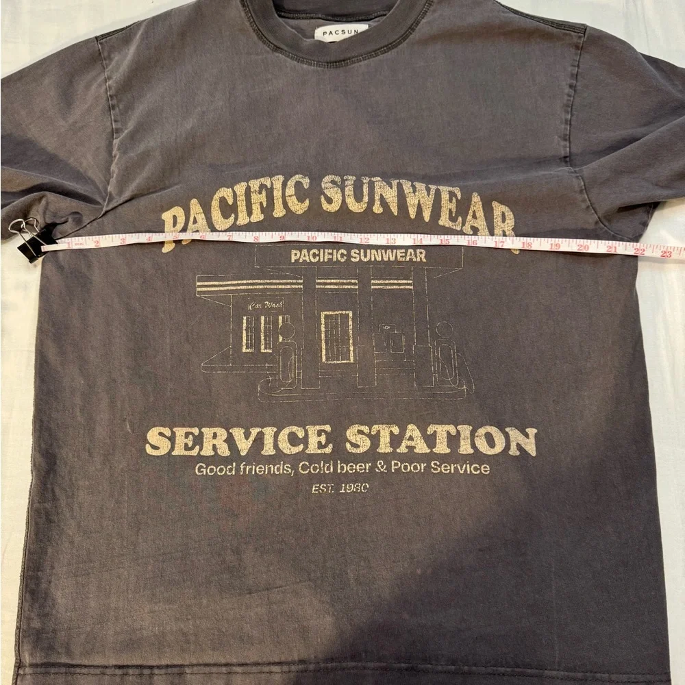 PacSun Men's Service Station Graphic Tee - Grey Size M, heavyweight